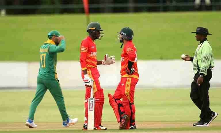 Hendricks ton helps South Africa A level series against Zim A