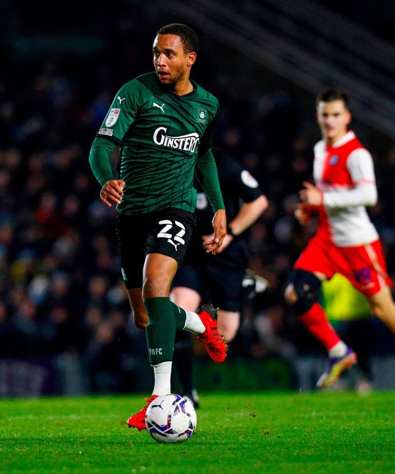 Warriors defender Brendan Galloway returns to full training at Plymouth Argyle