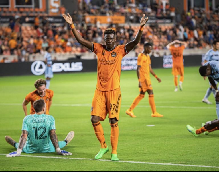 Hadebe on the market after leaving MLS side Houston Dynamo