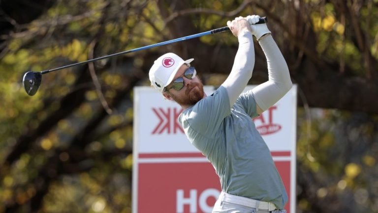Vincent shares KitKat Cash & Carry Pro-Am lead 