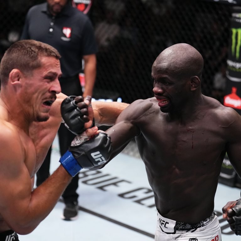 Gorimbo makes it four UFC wins in a row with victory over Price