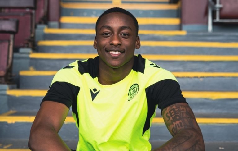 Maswanhise extends Motherwell stay to 2026