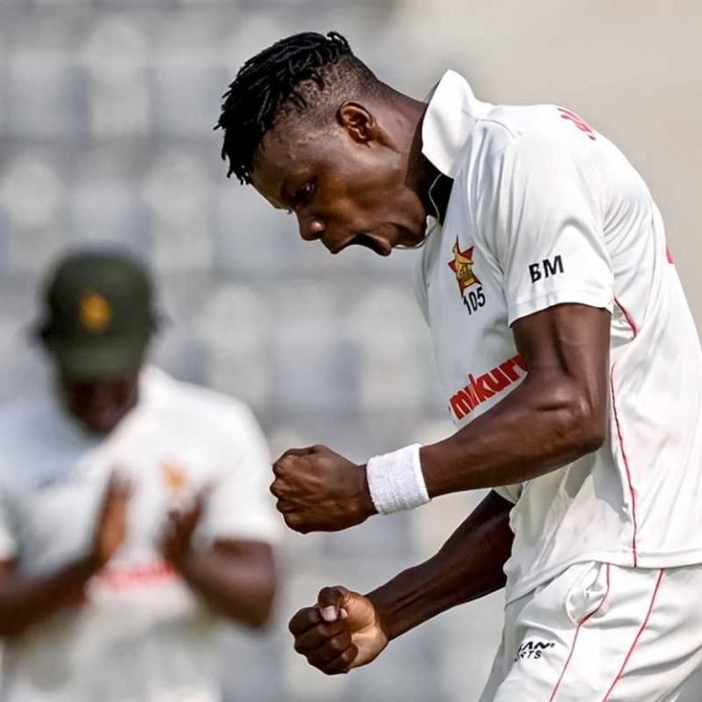 Andy Flower ropes Muzarabani in IPL side
